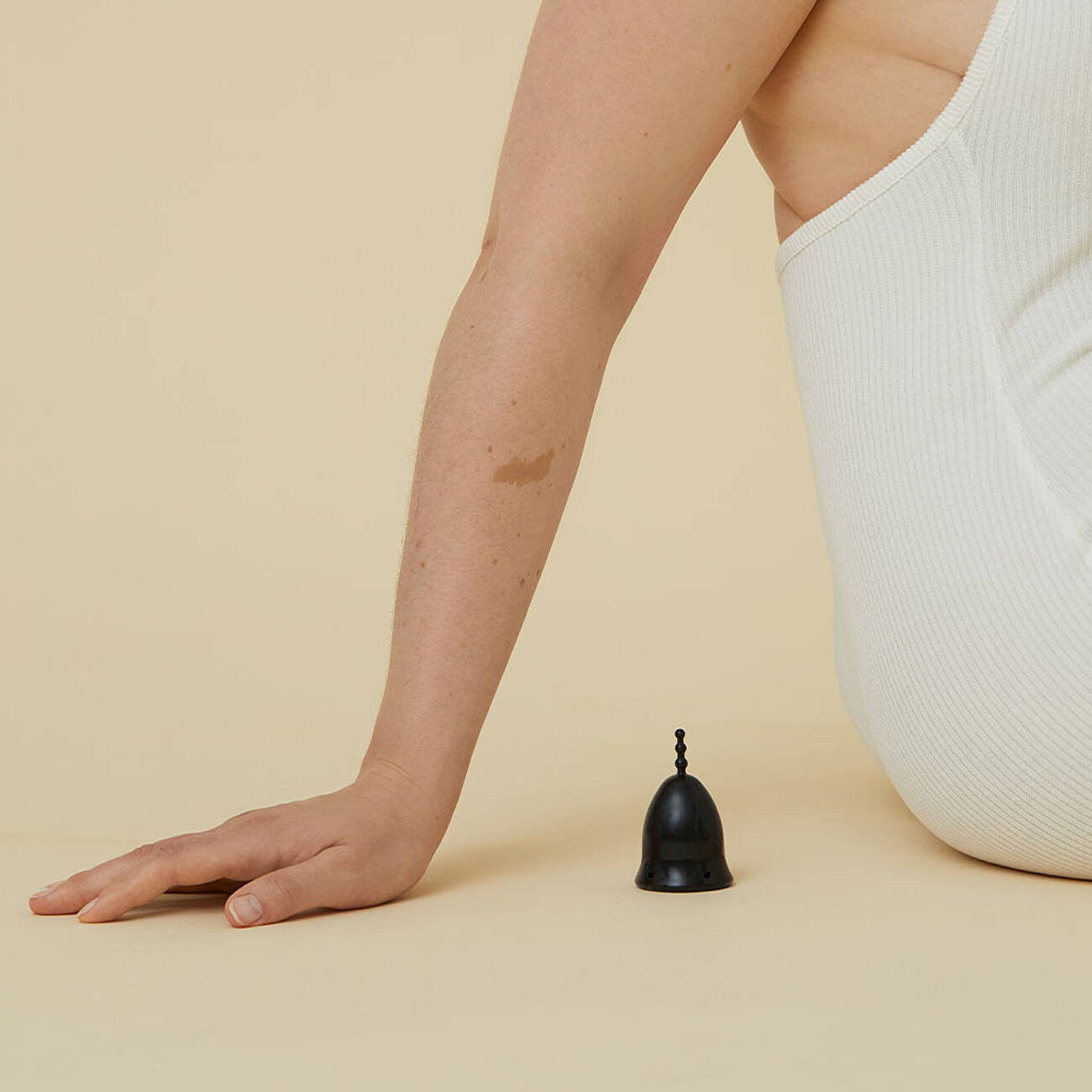 Nomai - Kuukuppi, musta