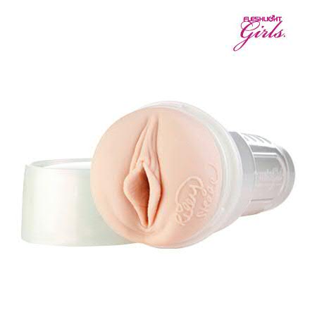 Fleshlight Pirates Edition - Riley Steele's Nipple Alley