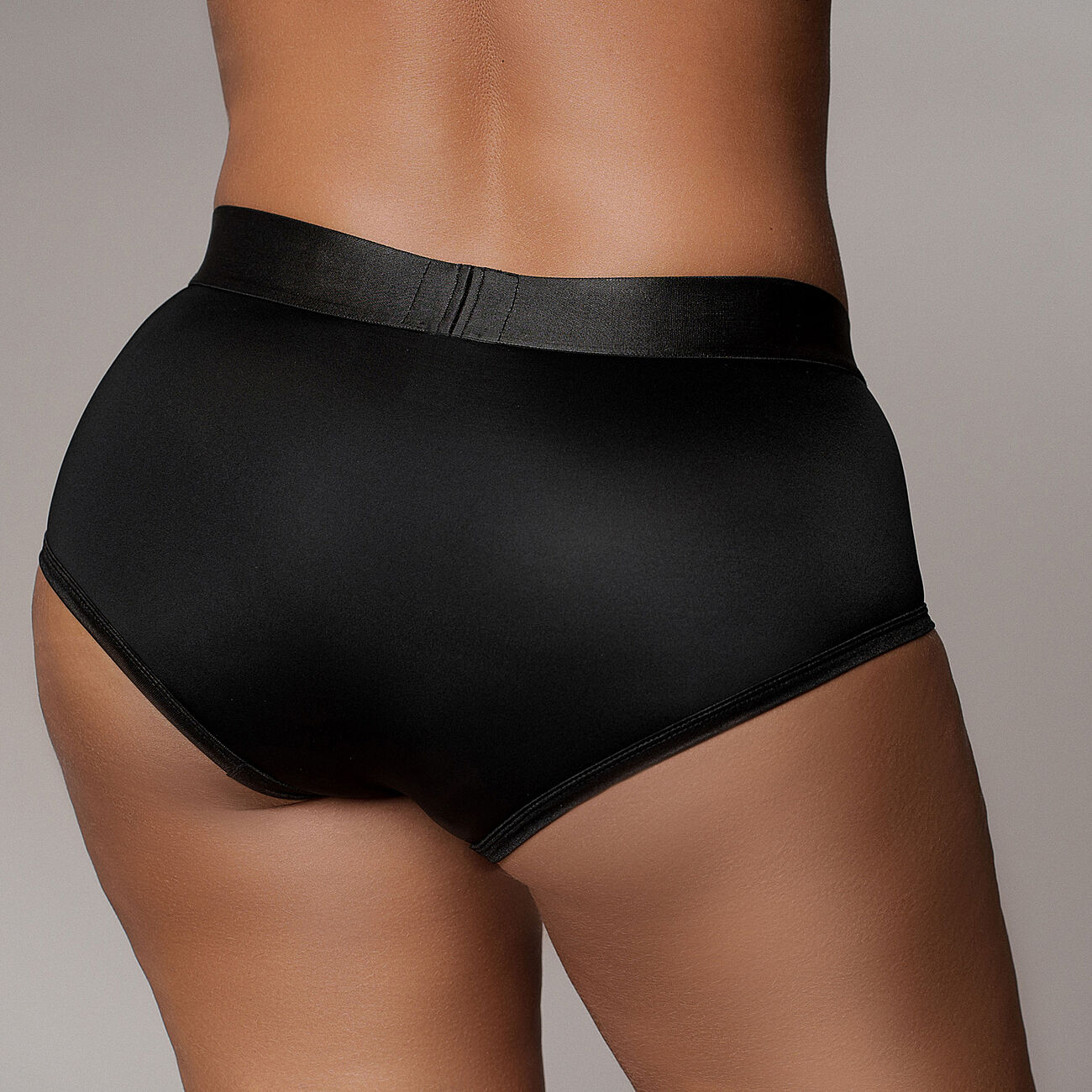 Ouch - Strap-on hipsterit kuulavibraattorilla