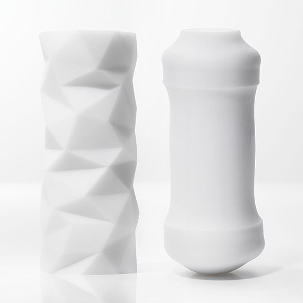 Tenga - 3D, Polygon