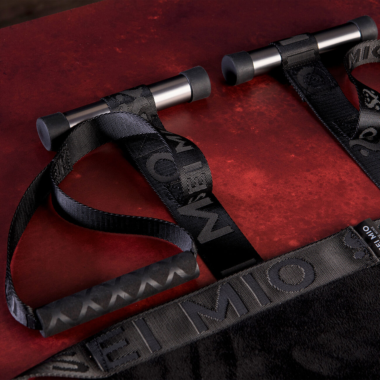 SEI MIO Behind Closed Doors - Seksikeinu