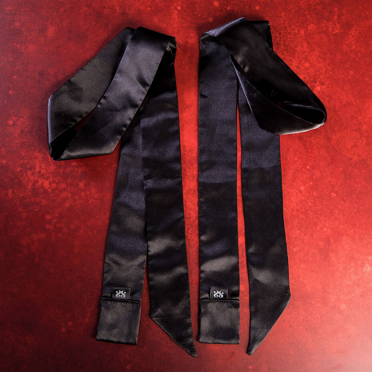 SEI MIO Nights in Tied Satin - Sidontaliina