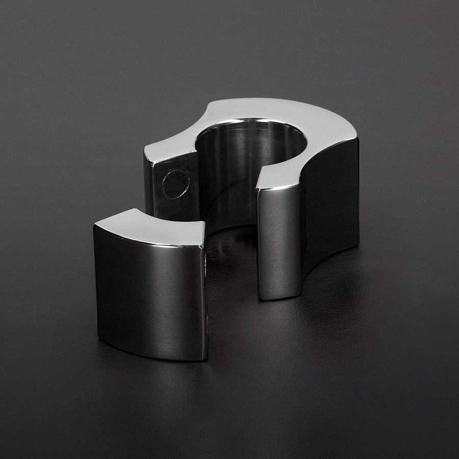 Steel - Magneettinen kivesvenytin 