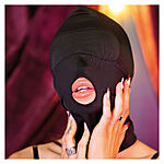 SEI MIO Hoodwinked and Kinked - Huppu suuaukolla